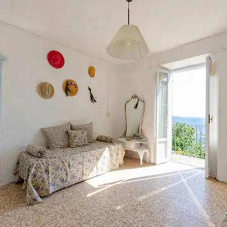 아파트 Bee House Ponzone